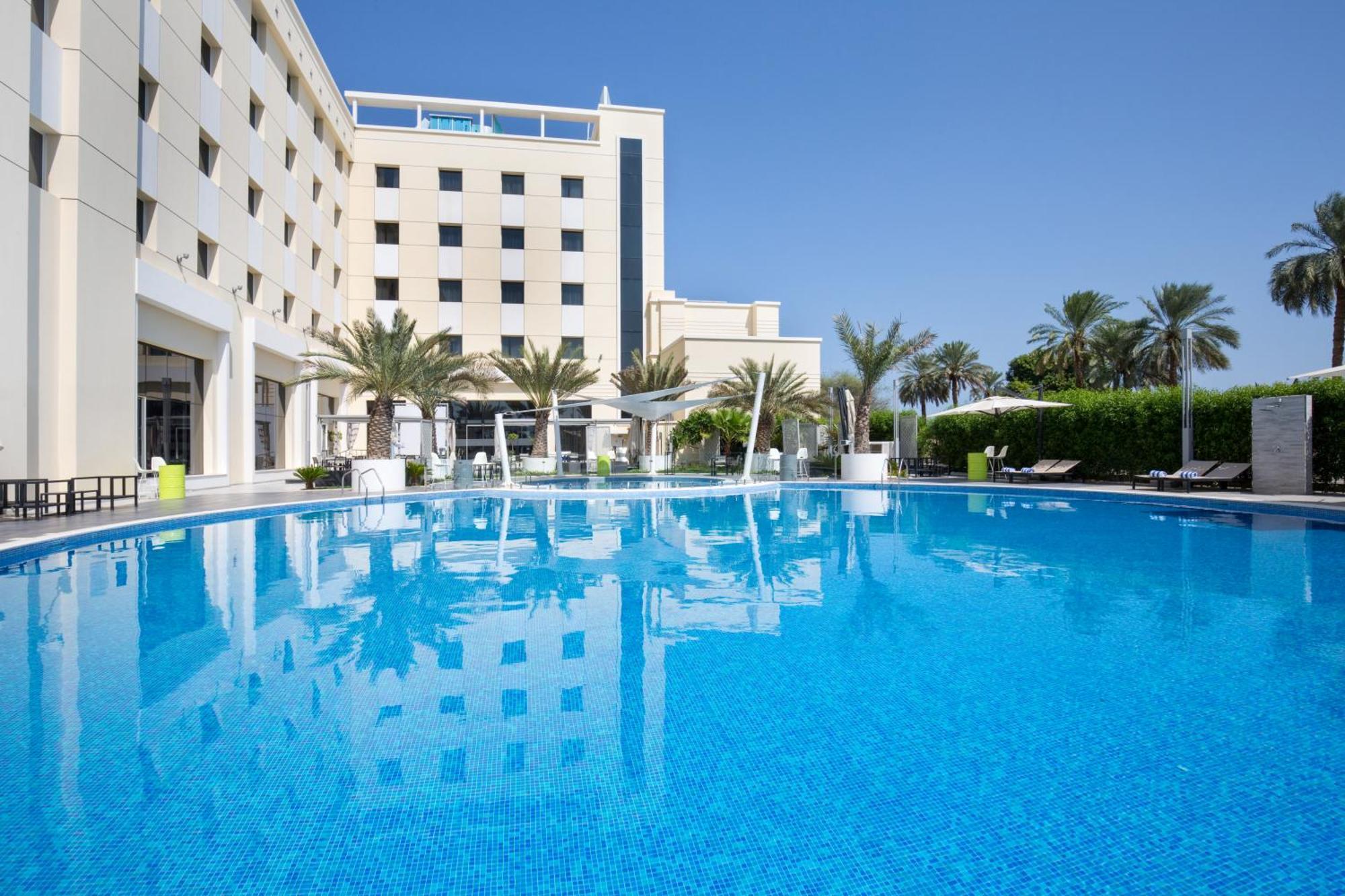 Mercure Sohar Esterno foto