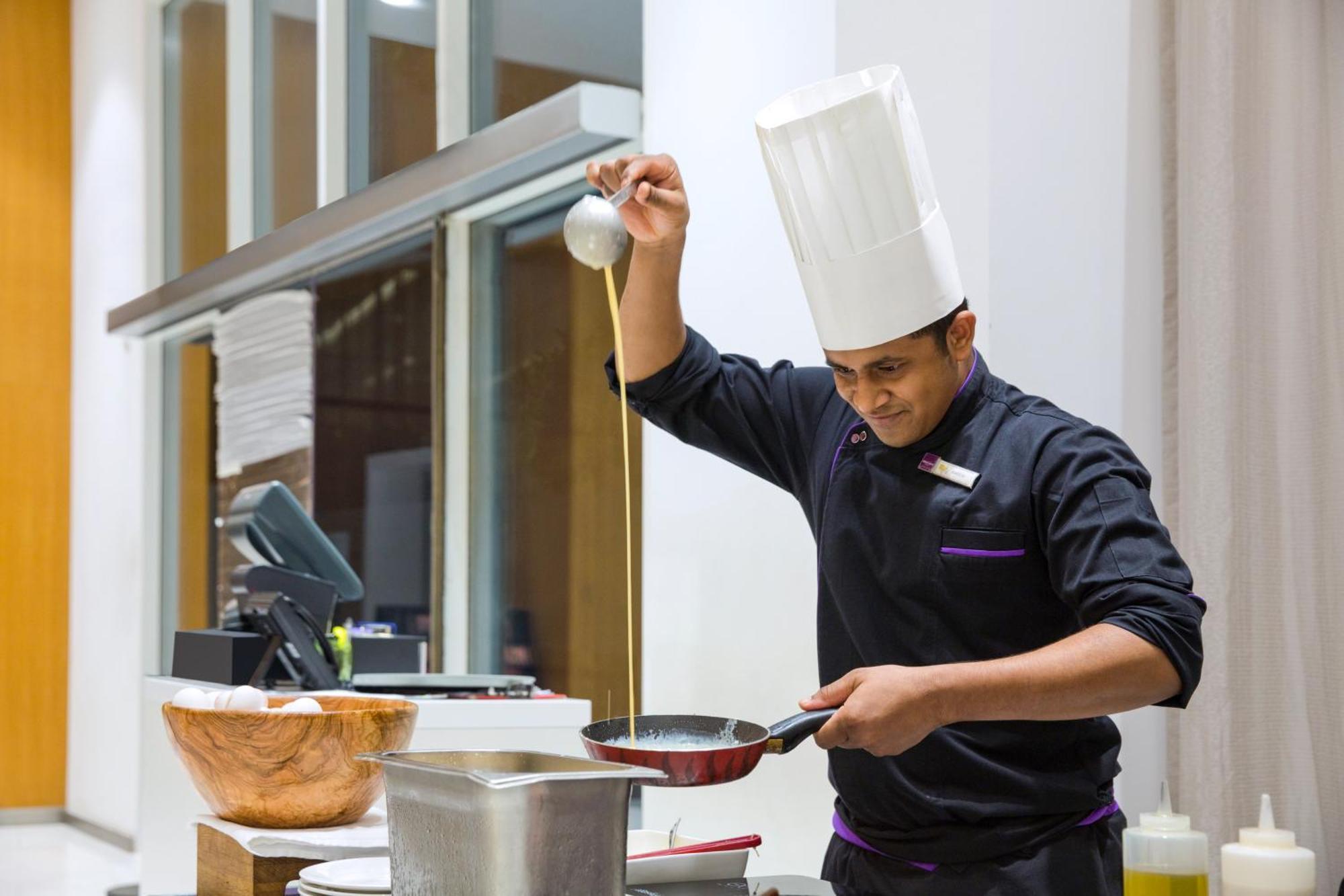 Mercure Sohar Esterno foto