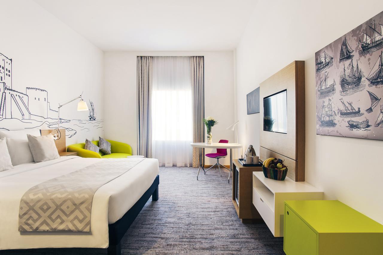Mercure Sohar Esterno foto