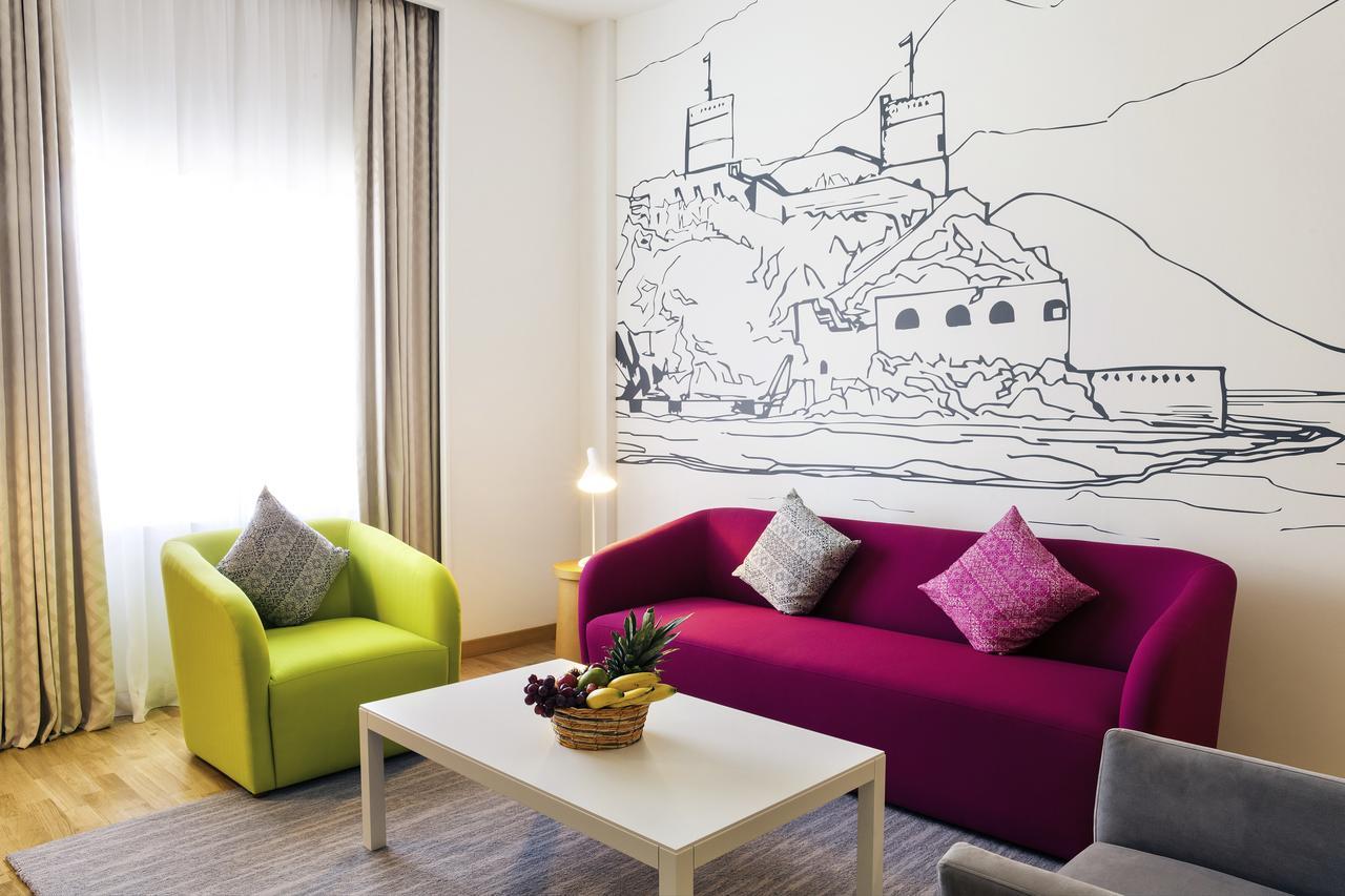Mercure Sohar Esterno foto