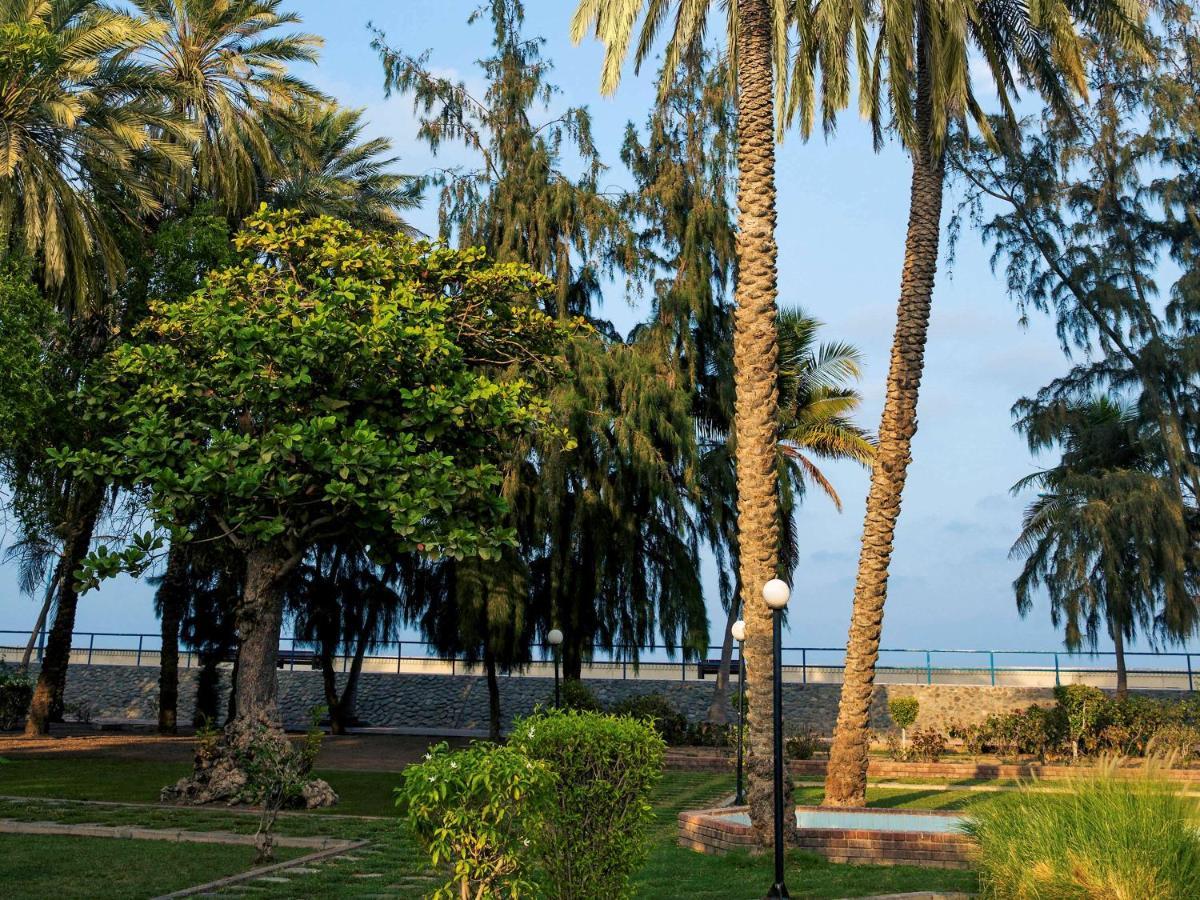 Mercure Sohar Esterno foto